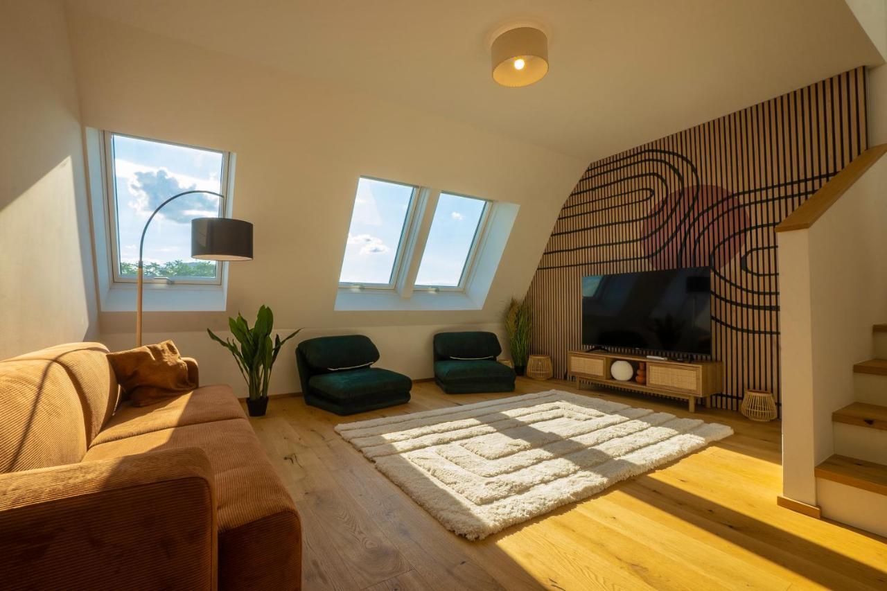 Orestaliving - Penthouse In 2Nd District With View Vídeň Exteriér fotografie